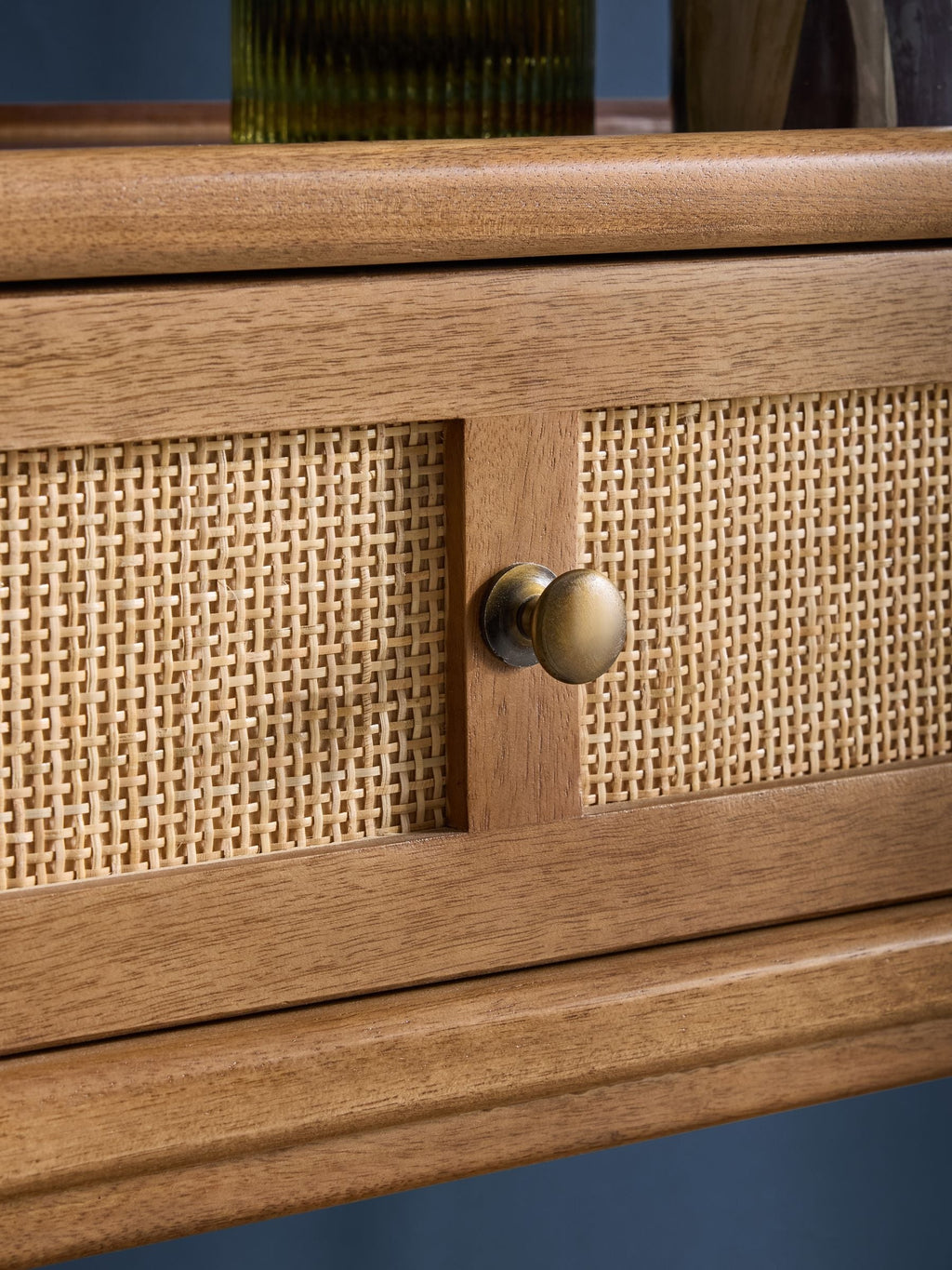 Sora Console Table