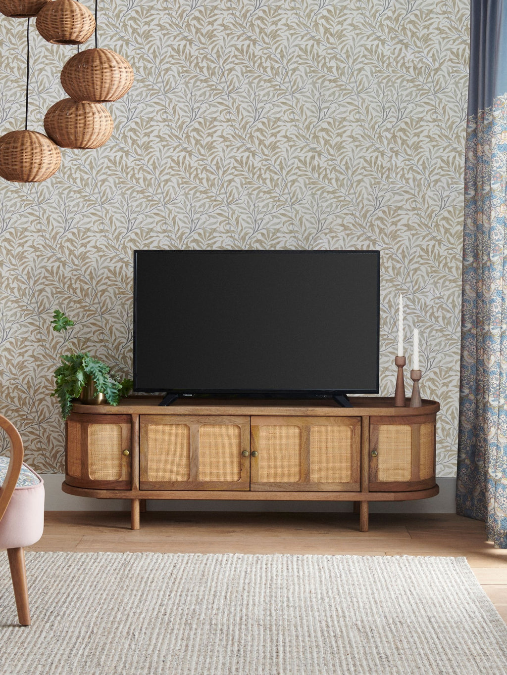 Sora TV UNit