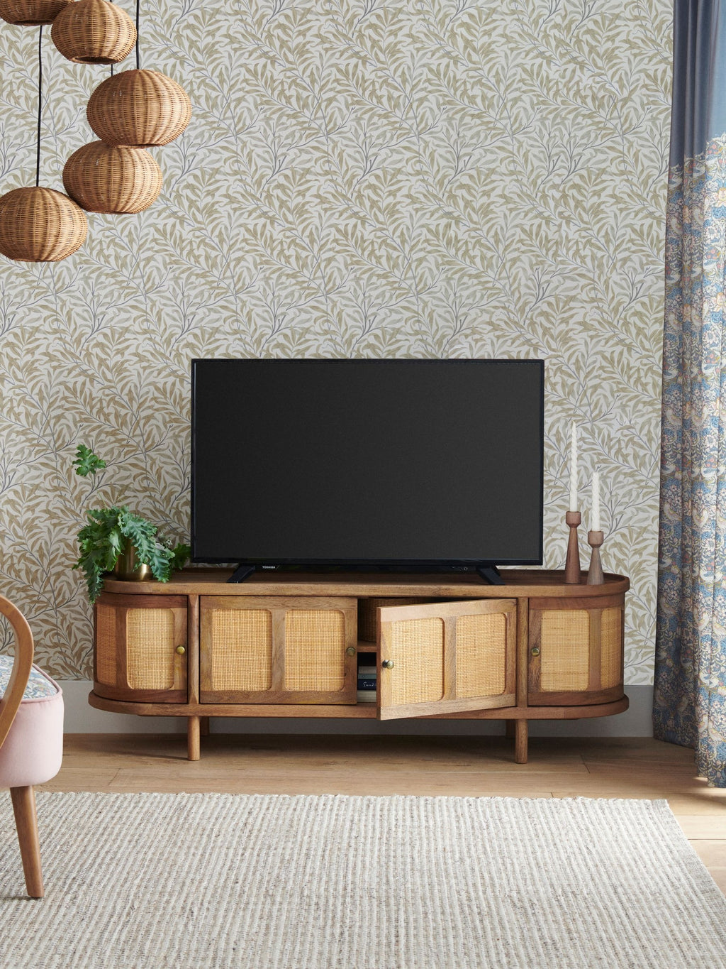 Sora TV UNit