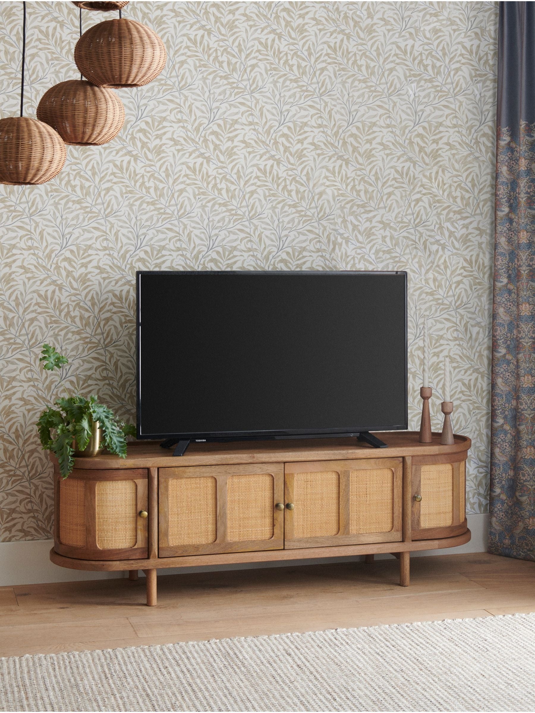 Sora TV UNit