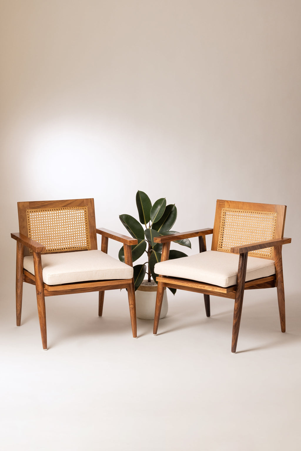 Vanya Armchair